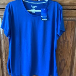 Women’s blue Champion power train active tee size 2XL